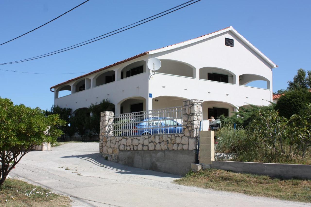 Apartments For Families With Children Lopar, Rab - 10402 Luaran gambar