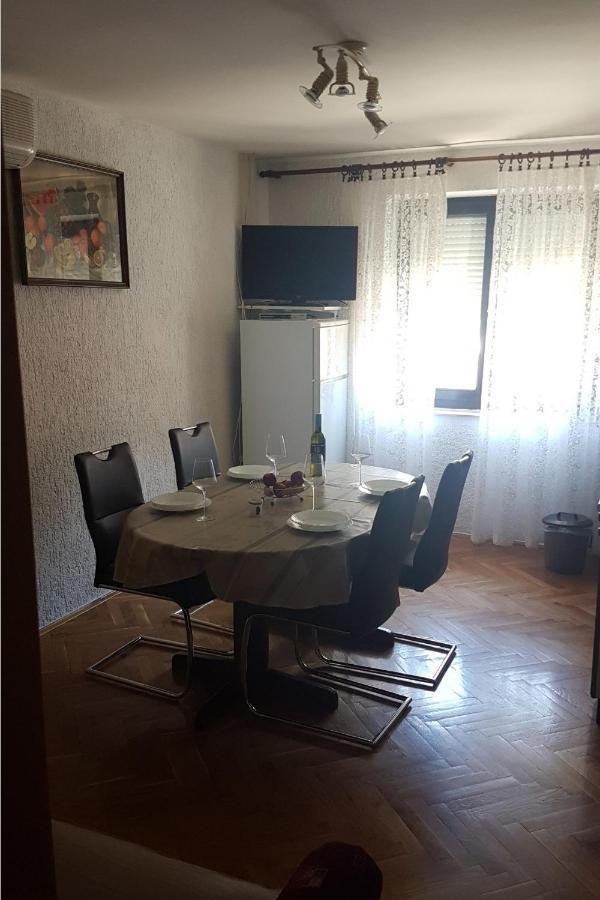 Apartments For Families With Children Lopar, Rab - 10402 Luaran gambar