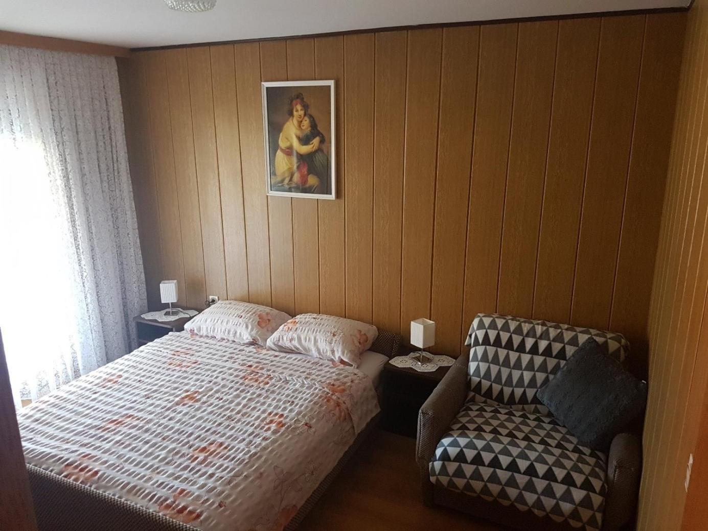 Apartments For Families With Children Lopar, Rab - 10402 Bilik gambar